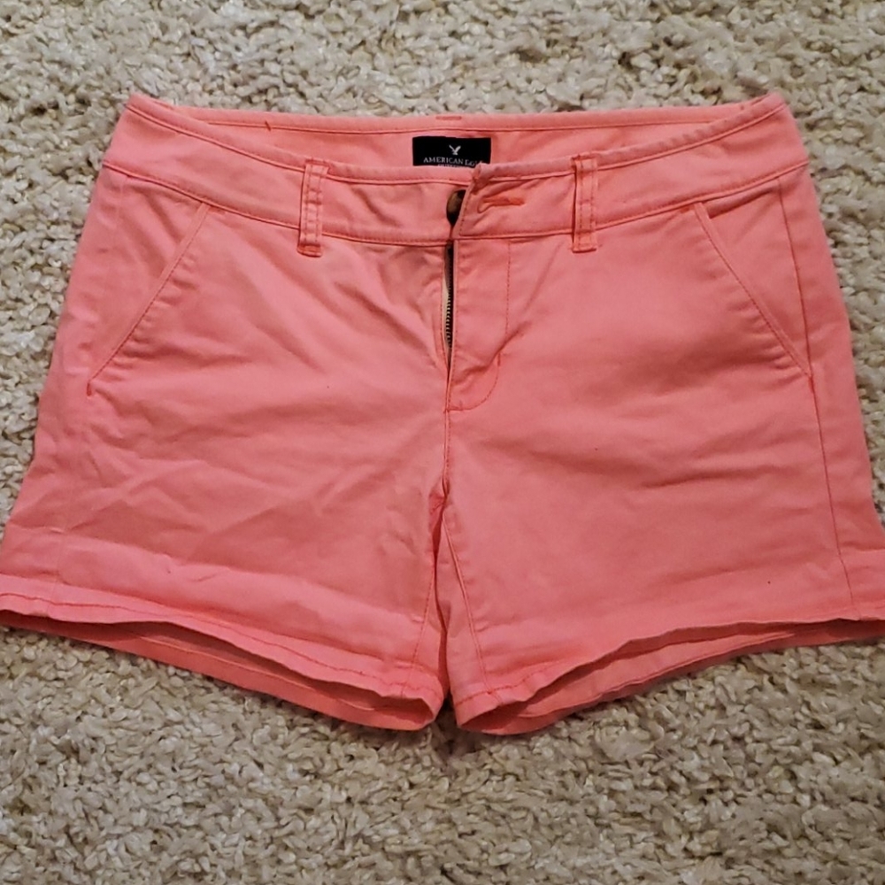 Pink shorts 💓